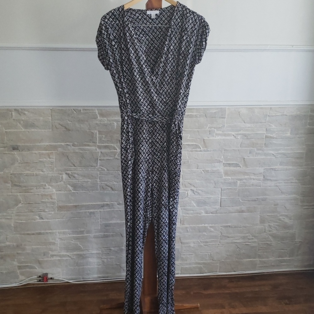 Jumpsuit - Picture 3 of 4